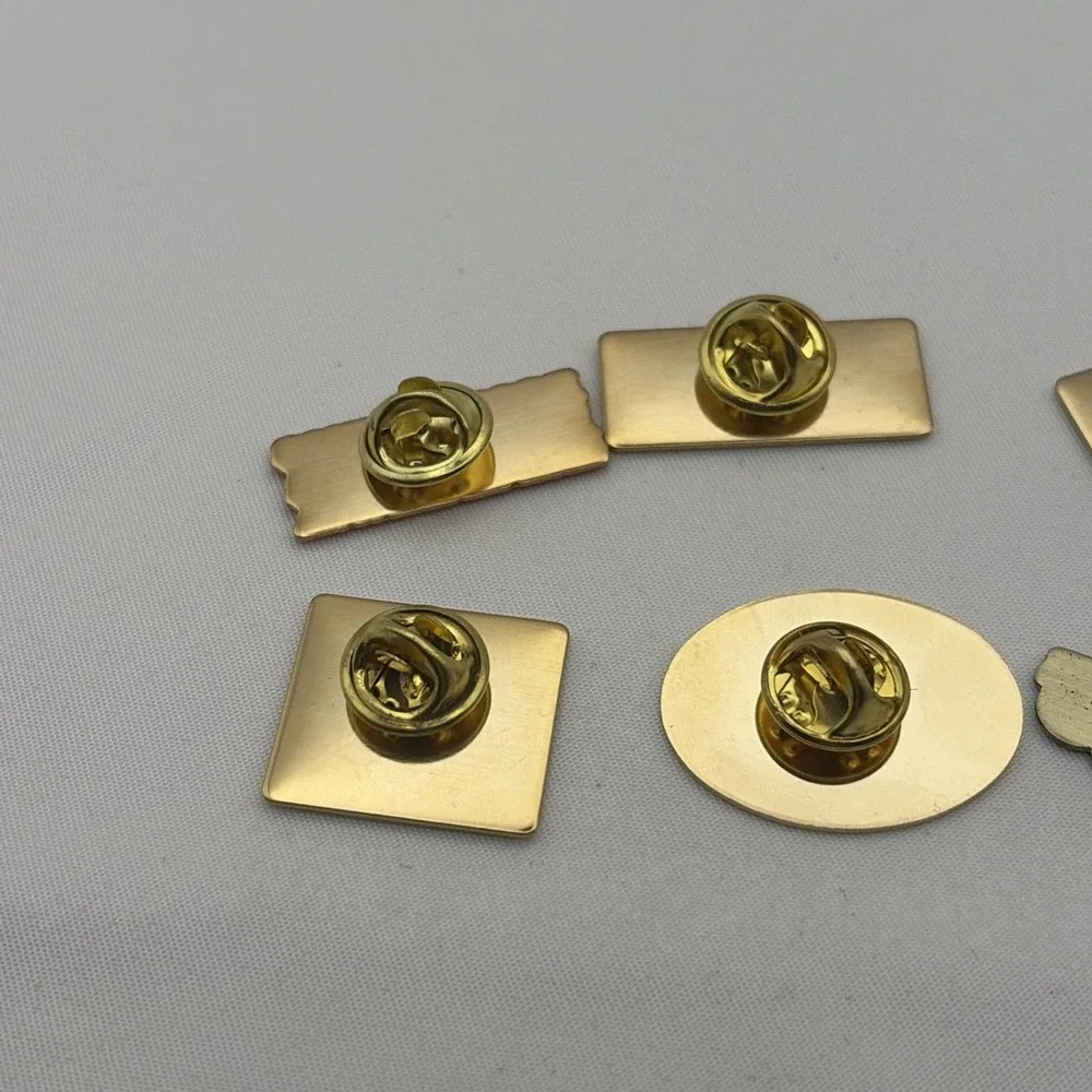 Lot Of 8 KFC Kentucky Fried Chicken Fast Food Chain‎ Lapel Hat Pins